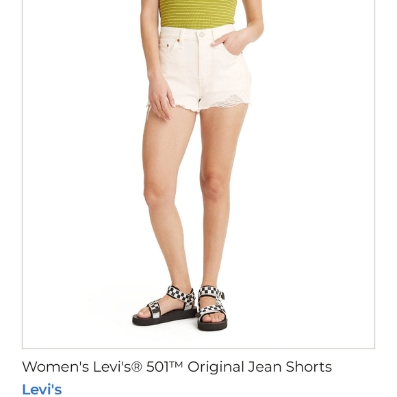 Levi's Cream Jean Shorts High-Rise Raw Hem 32/14 - Picture 1 of 1